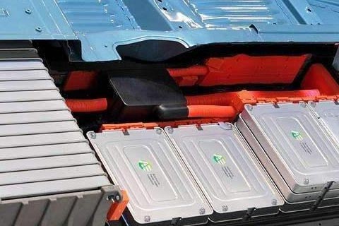 乌海光伏电池片回收|灯塔电源磷酸电池回收